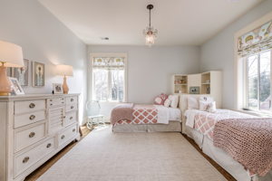 00090_M1A2765_6_7_8_2333 Trott Ave, Vienna, VA 22181 Rebecca Rushforth