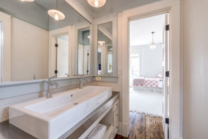 00086_M1A2746_7_8_9_2333 Trott Ave, Vienna, VA 22181 Rebecca Rushforth