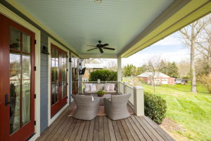 00179_M1A2980_2333 Trott Ave, Vienna, VA 22181 Rebecca Rushforth