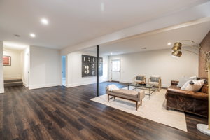 00135_M1A2445_6_7_8_2333 Trott Ave, Vienna, VA 22181 Rebecca Rushforth