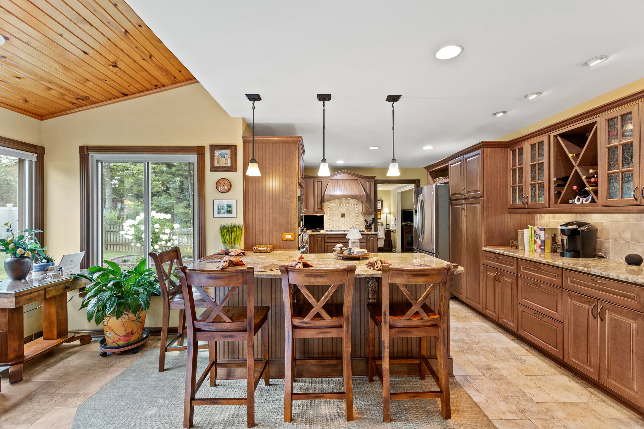 2333 Woodfield Cir, Lexington, KY 40515 Pending Media