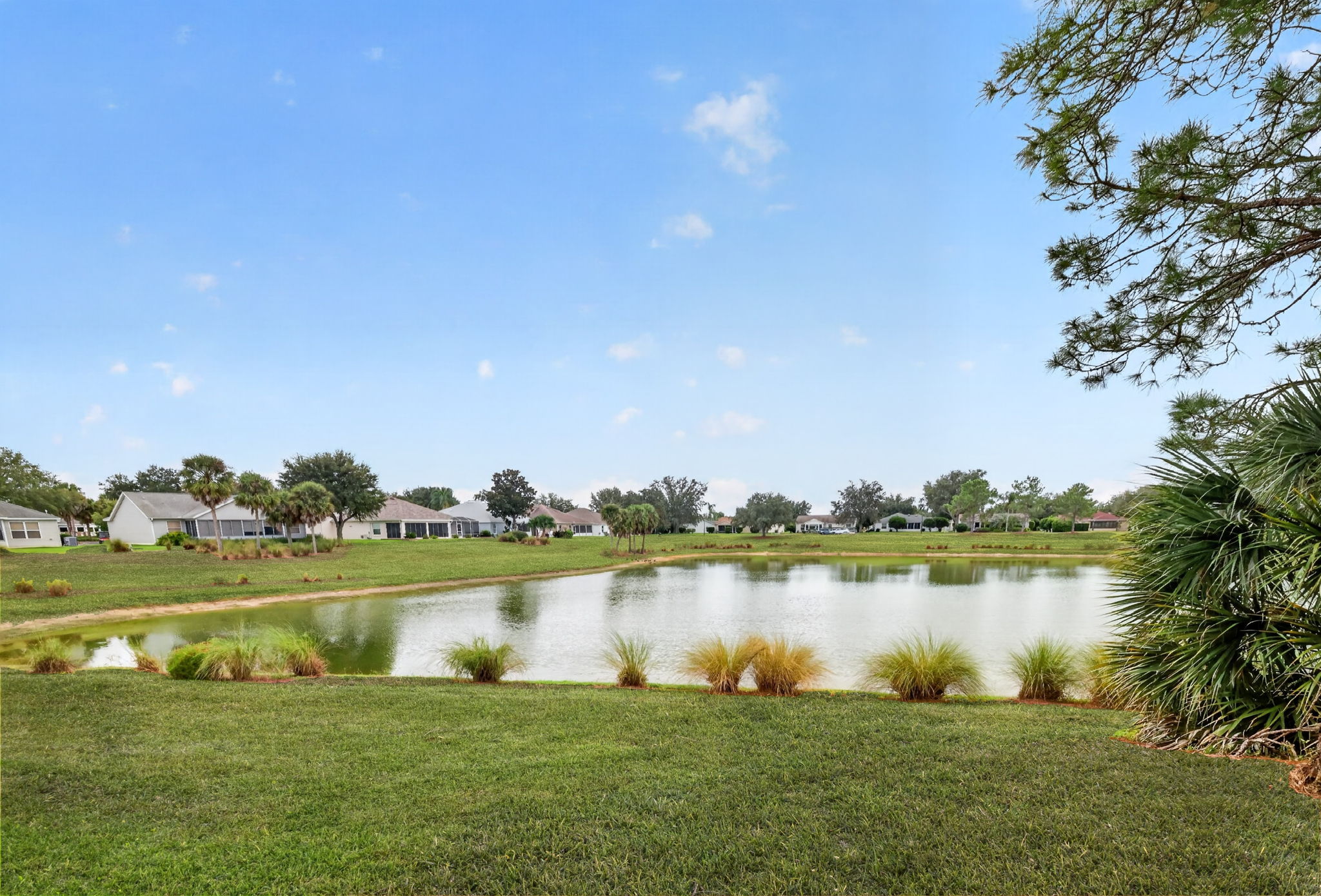 Magnificent Waterfront Views!