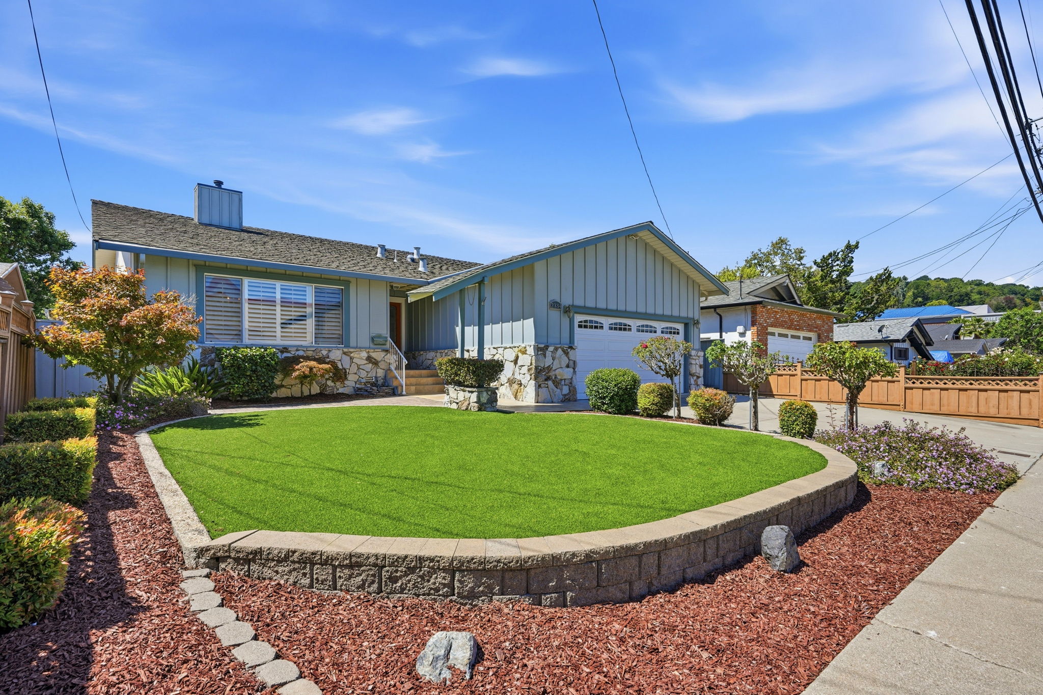 002_F8_2334 Ramona St