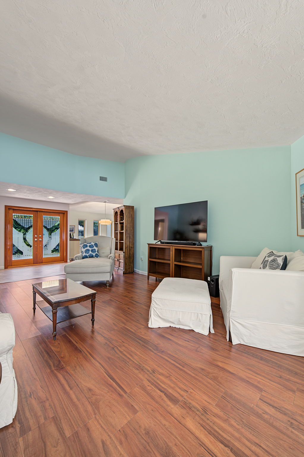 Living Room5