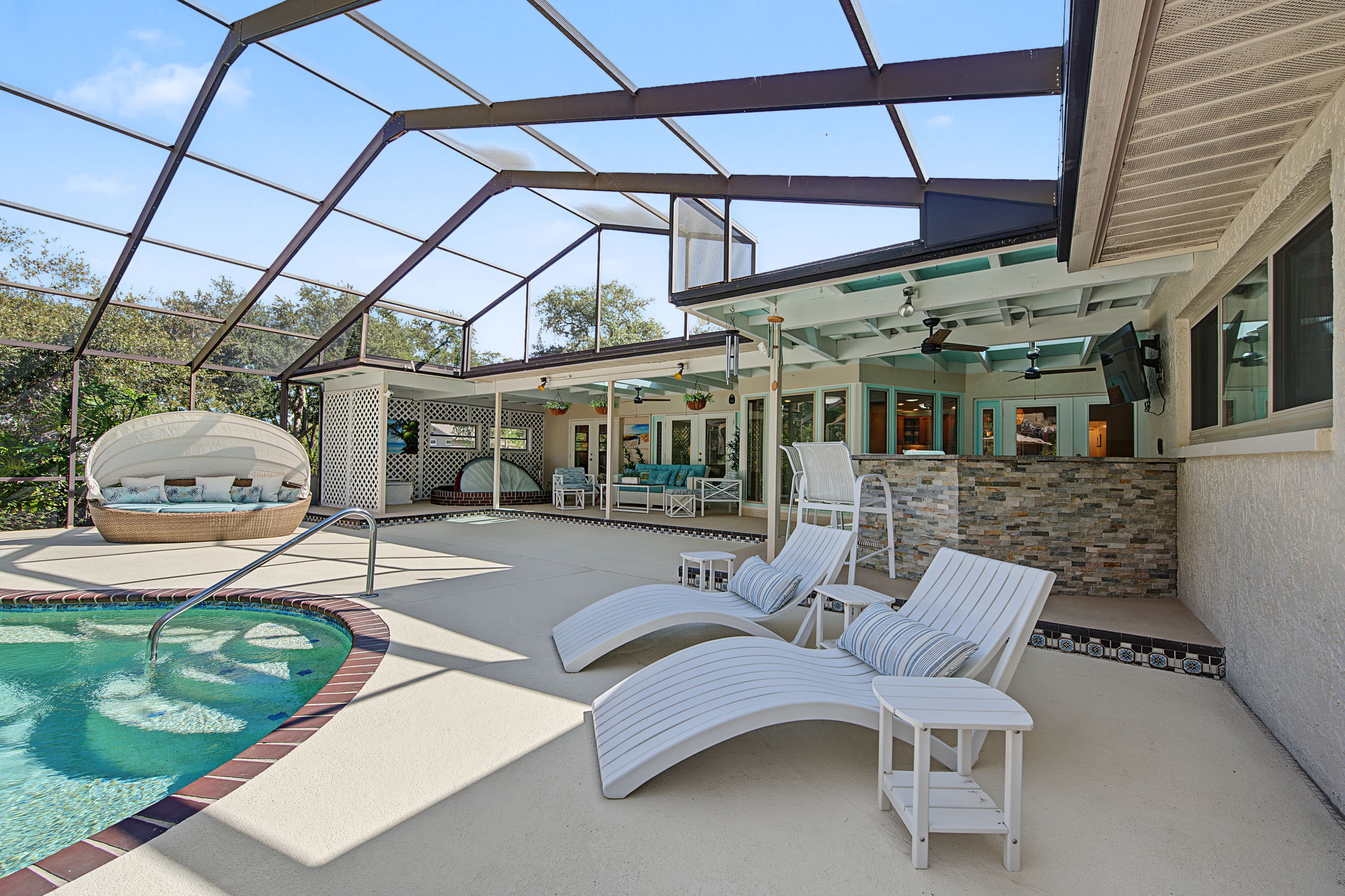 Patio and Pool3