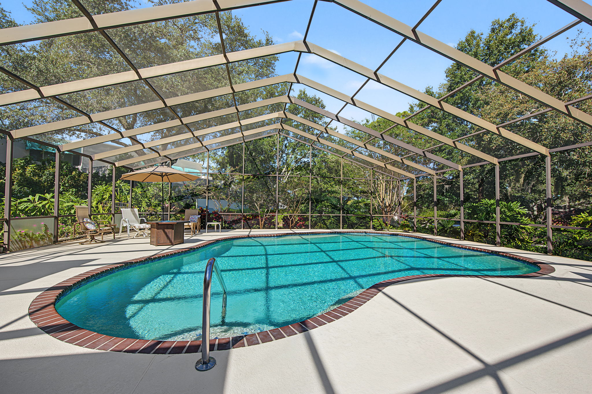 Pool2
