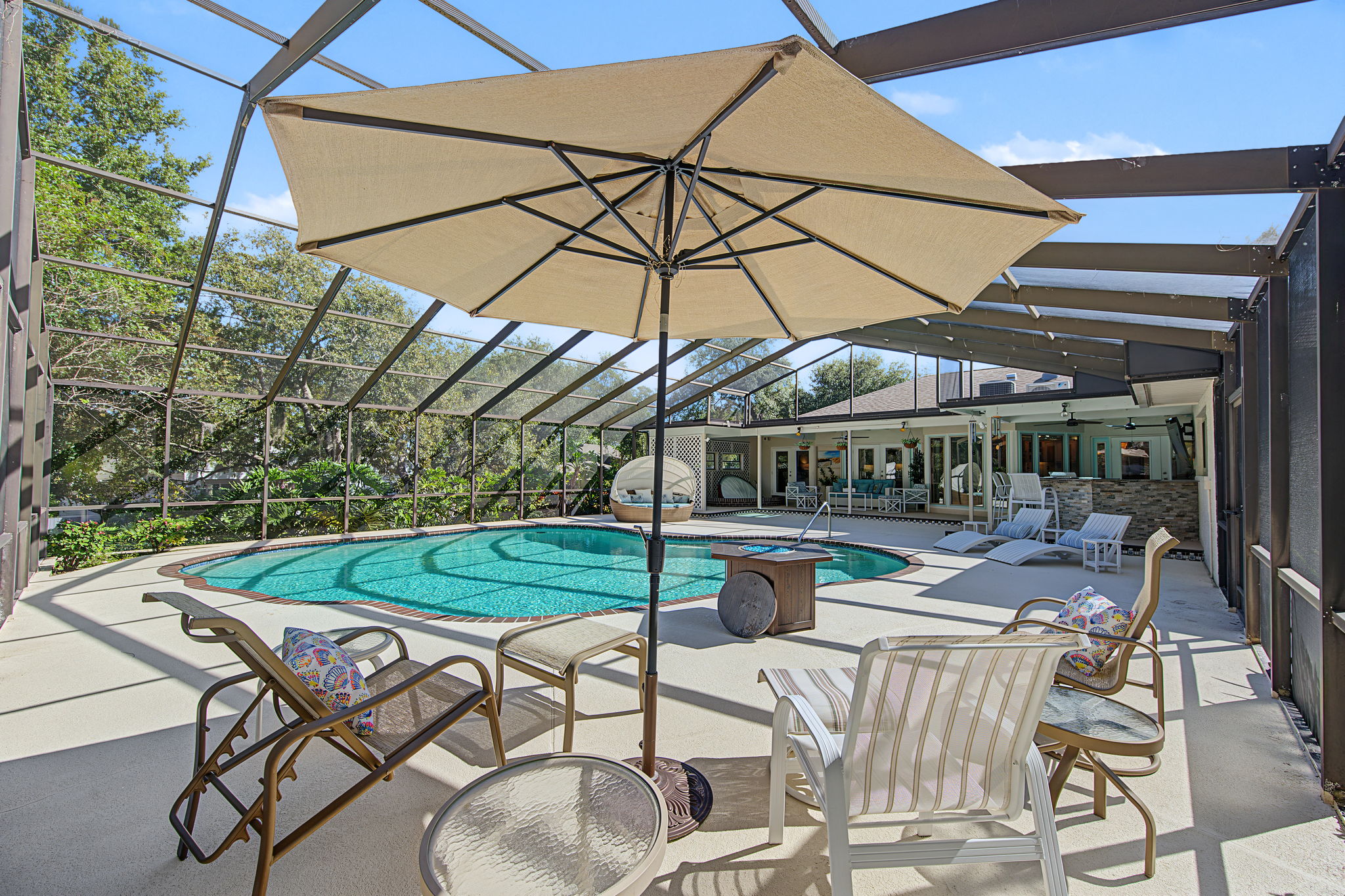 Pool10