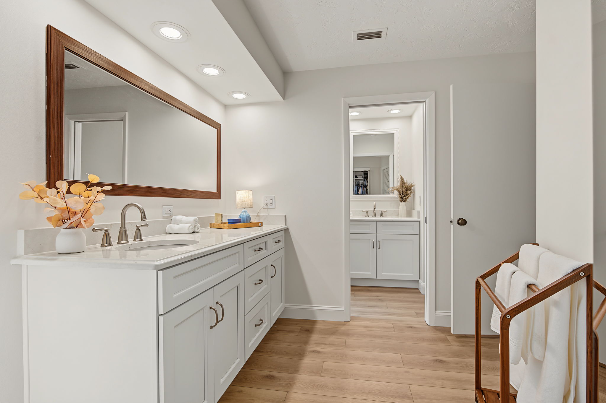 Primary Bathroom1a