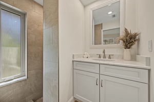 Primary Bathroom1b