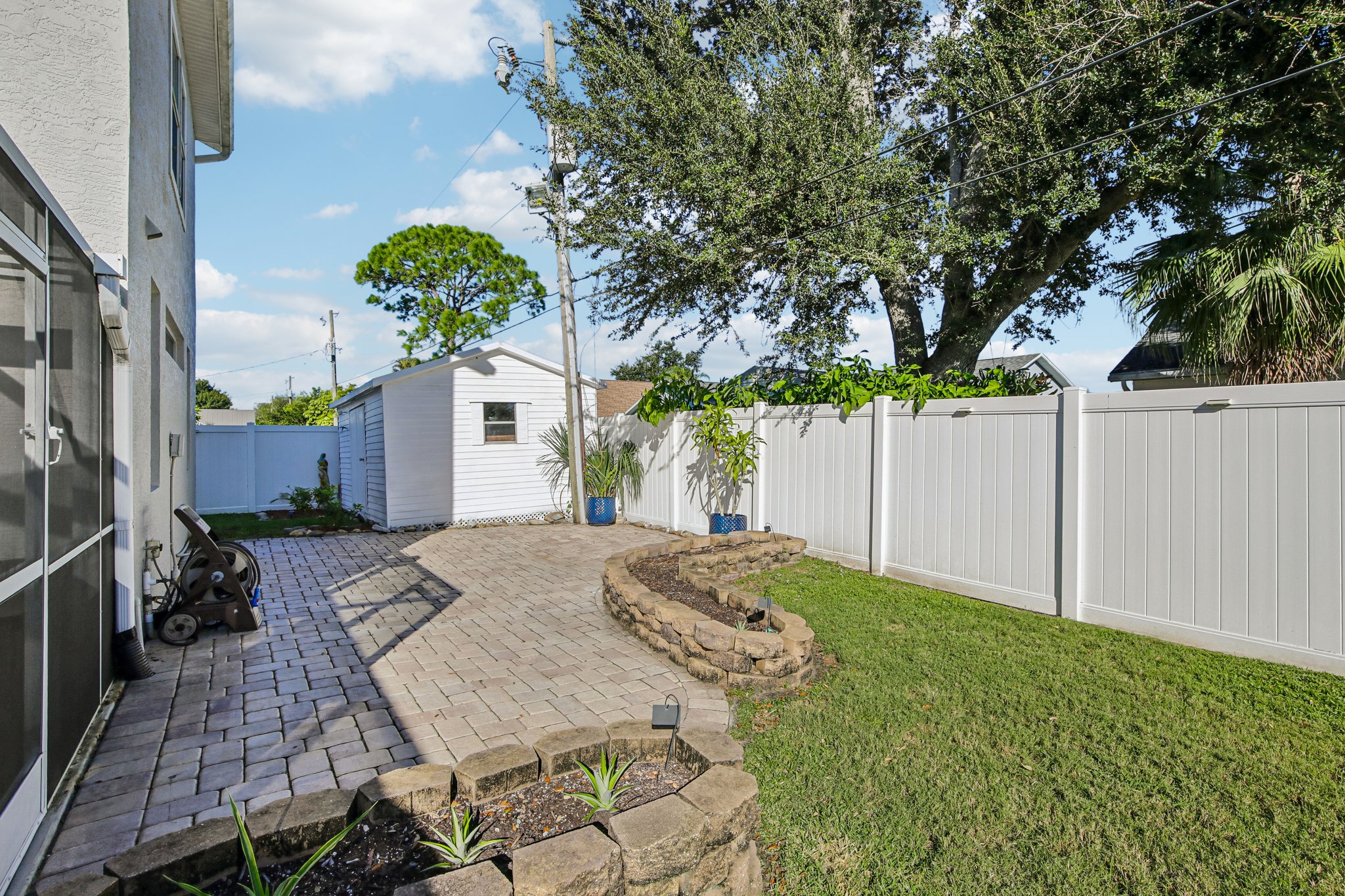 Painter Ave-S2410-054.jpg