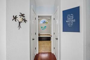 Painter Ave-S2410-024.jpg