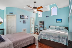 Painter Ave-S2410-028.jpg