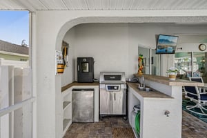 Painter Ave-S2410-044.jpg
