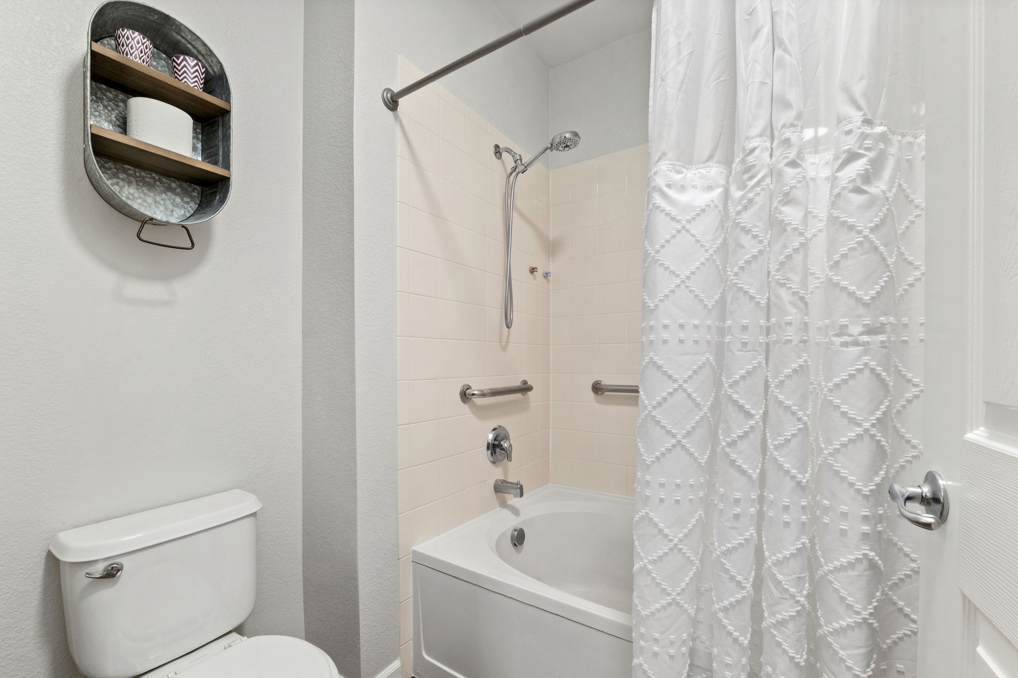 Primary Bath 4