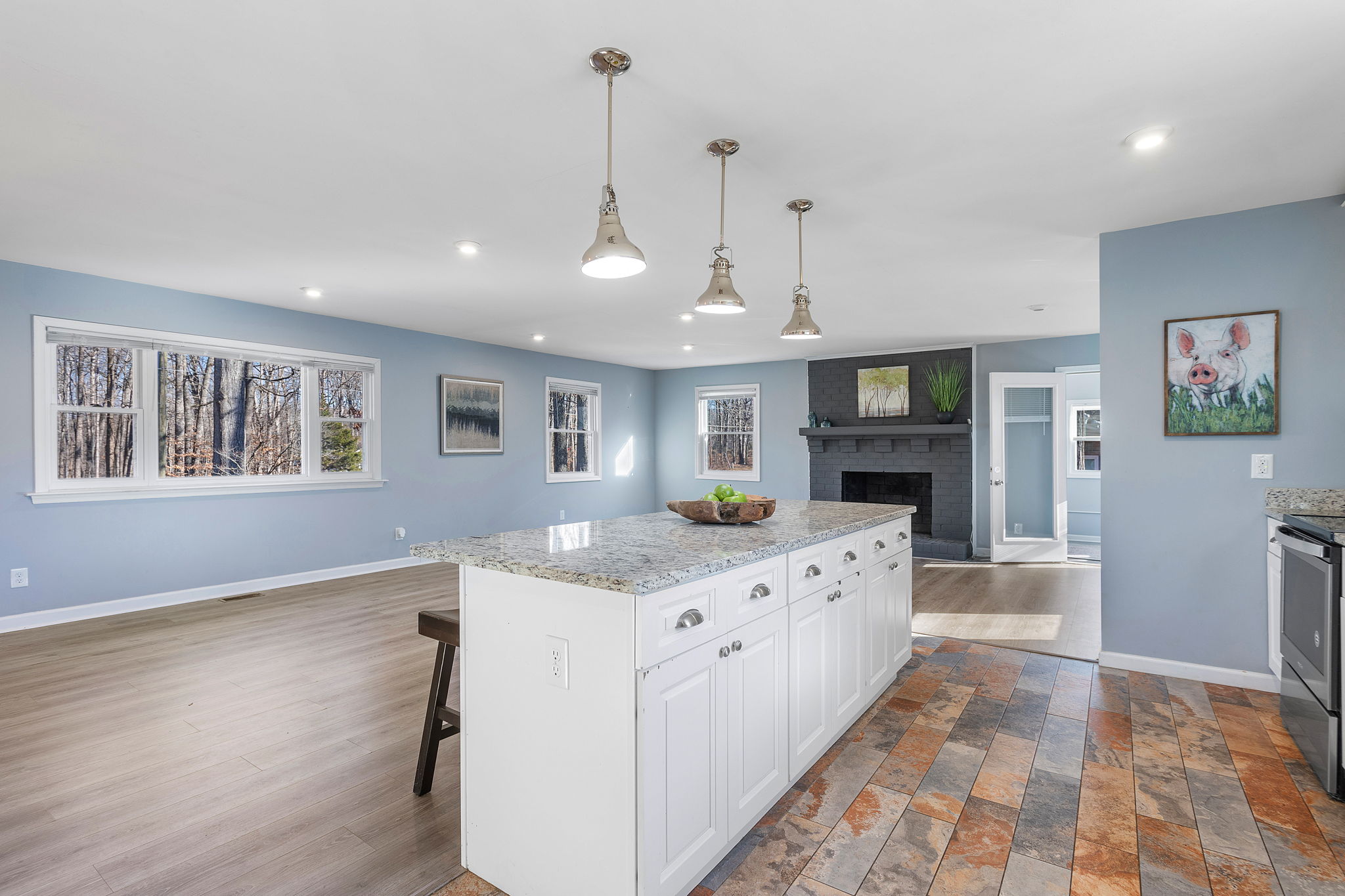 16-Kitchen