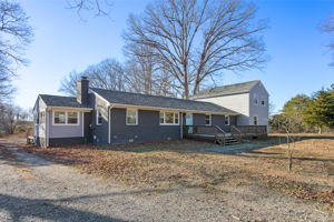02-Exterior Front