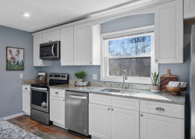 15-Kitchen