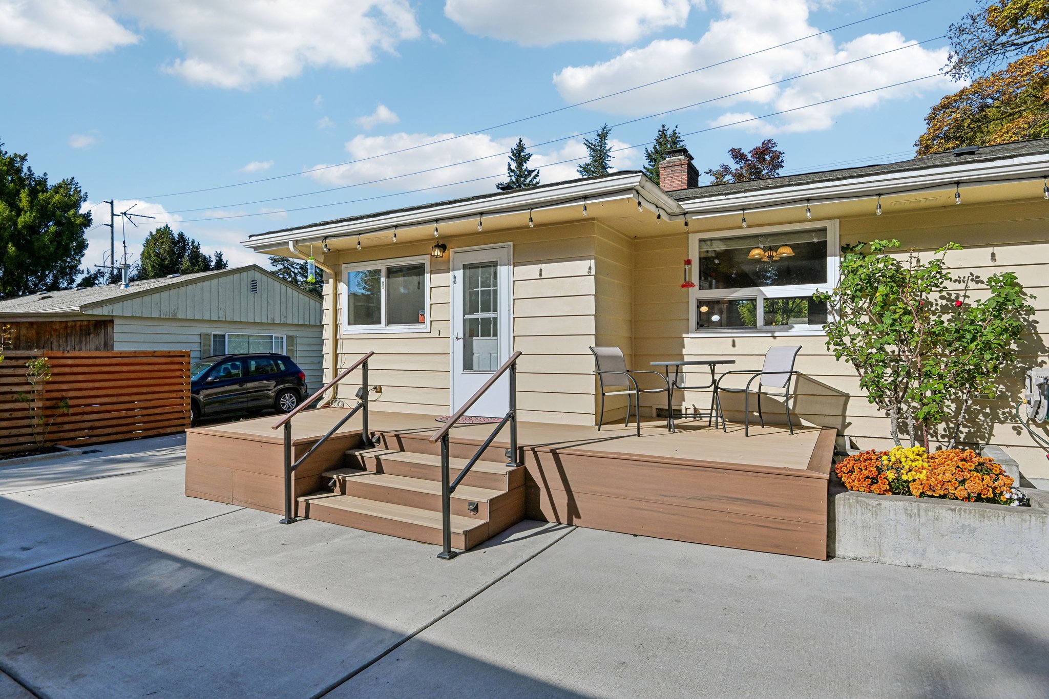 NE 12th St-S1610-039.jpg