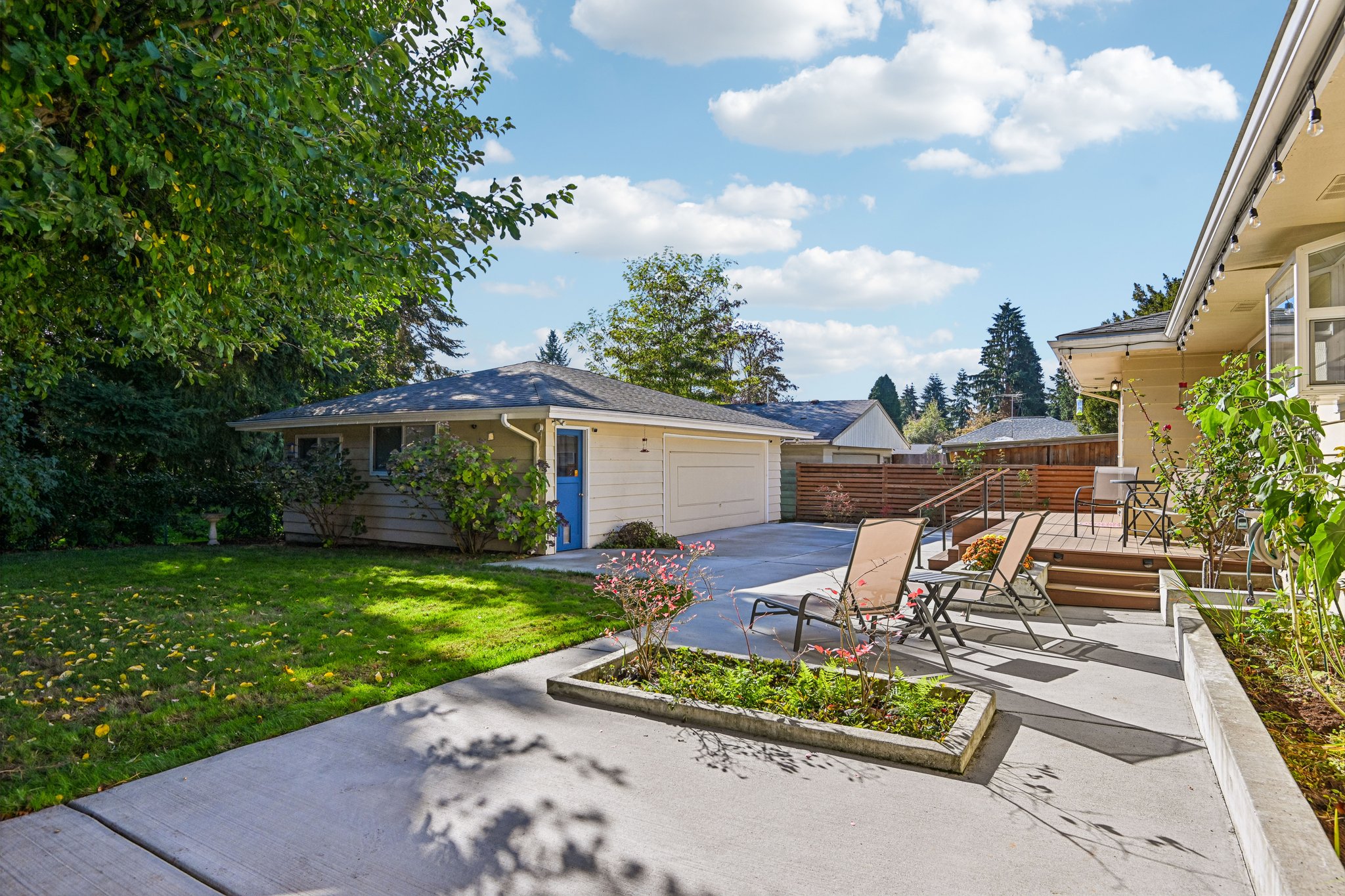 NE 12th St-S1610-044.jpg