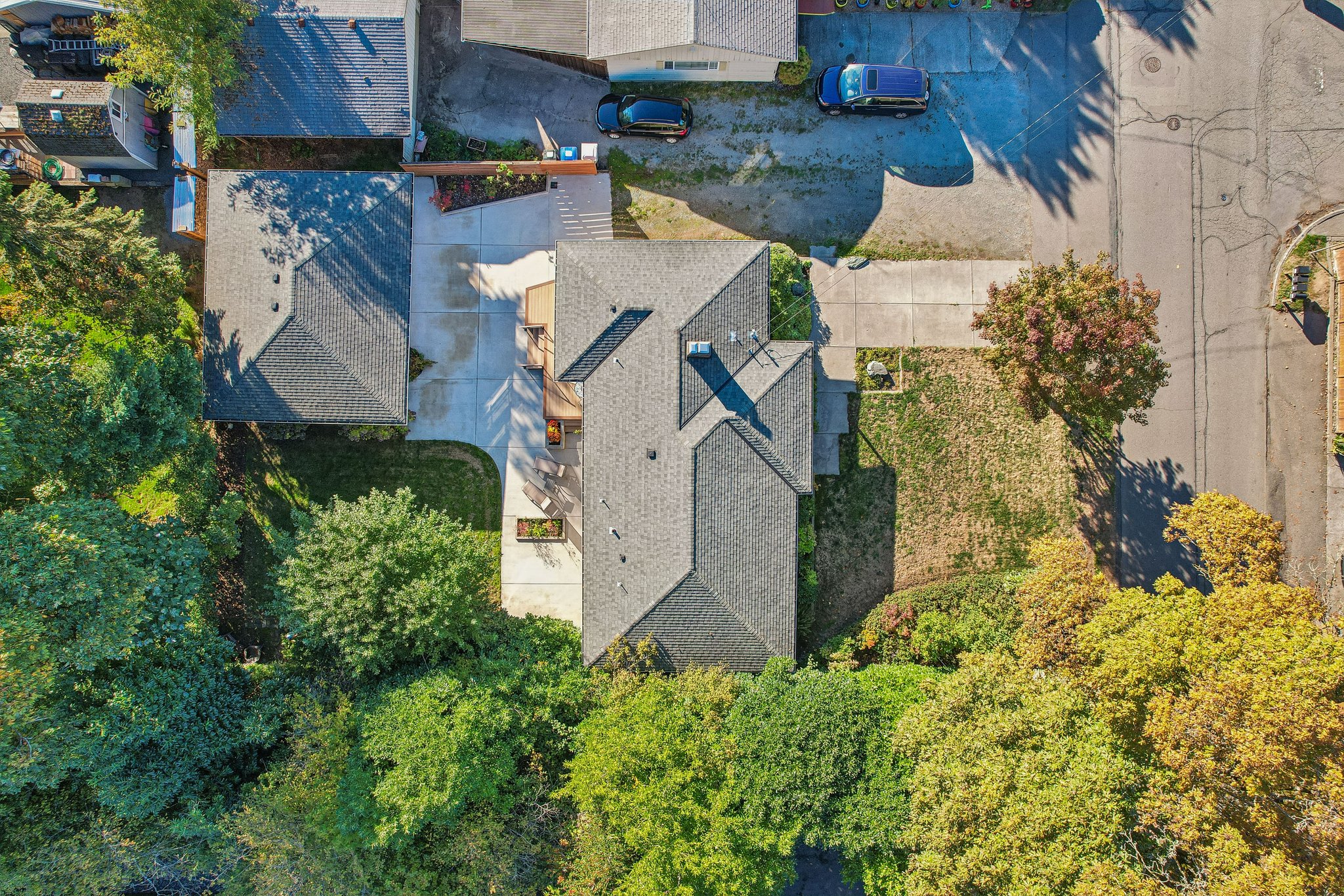 NE 12th St-S1610-059.jpg