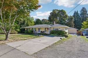 NE 12th St-S1610-003.jpg