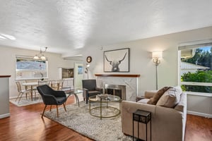 NE 12th St-S1610-008.jpg