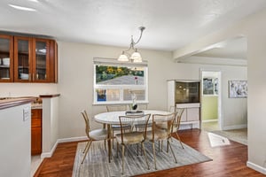 NE 12th St-S1610-013.jpg