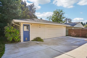 NE 12th St-S1610-042.jpg
