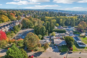 NE 12th St-S1610-054.jpg