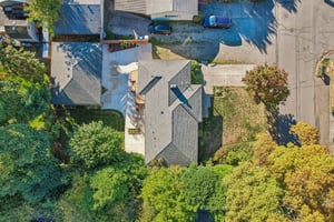 NE 12th St-S1610-059.jpg