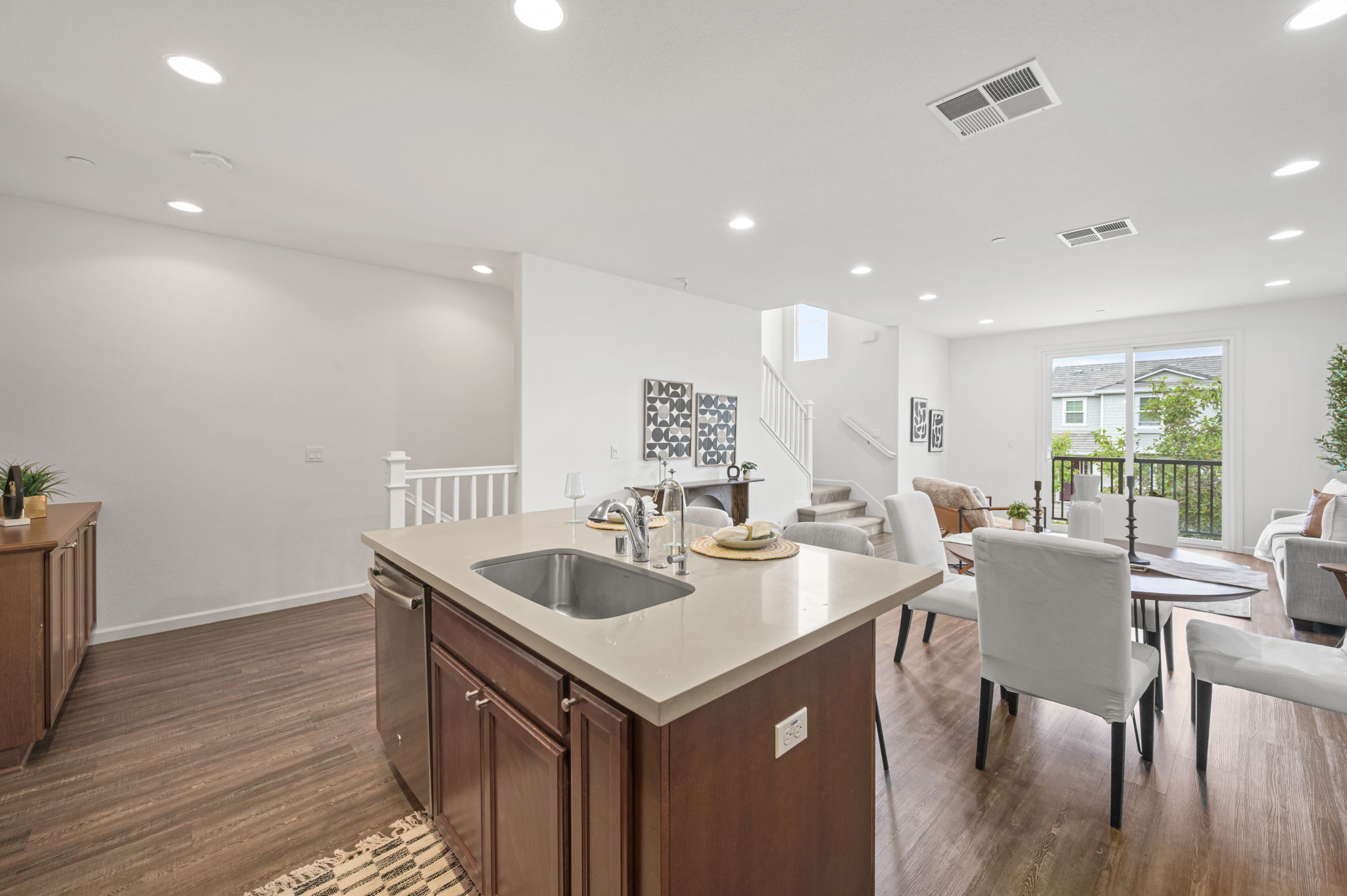 2336 Carbondale Way #2336, Dublin, CA 94568, USA Photo 18