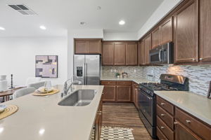 2336 Carbondale Way #2336, Dublin, CA 94568, USA Photo 16