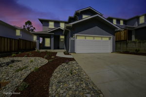  Photo 0