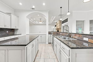  Photo 39