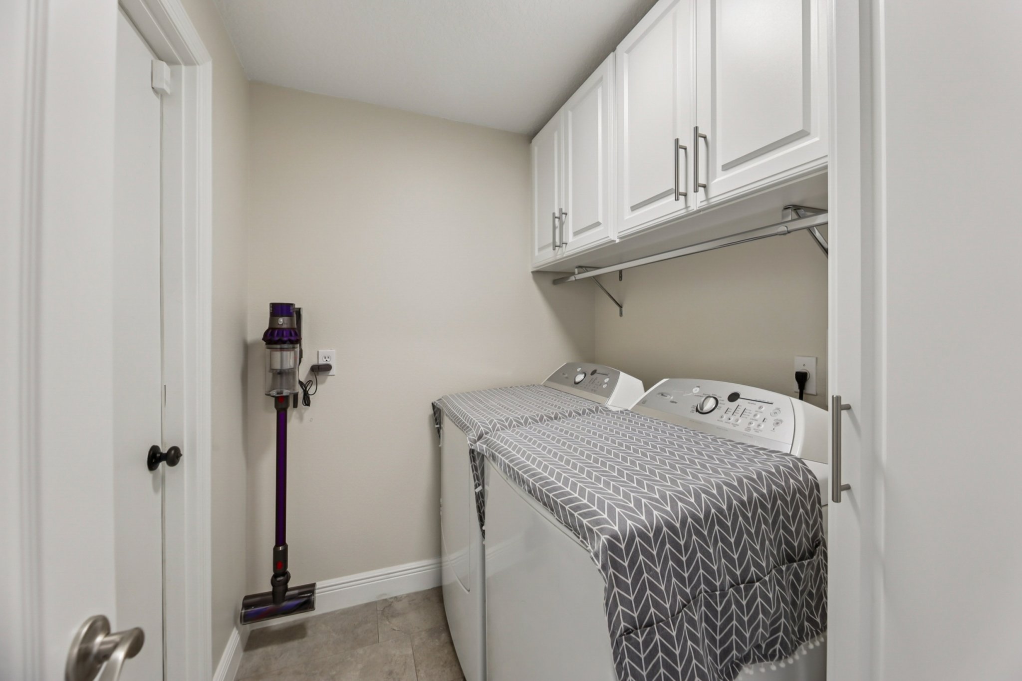 Runyon Ct-S0212-020.jpg