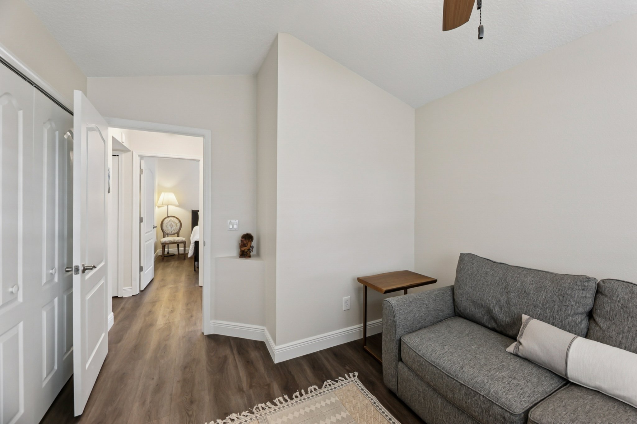 Runyon Ct-S0212-030.jpg