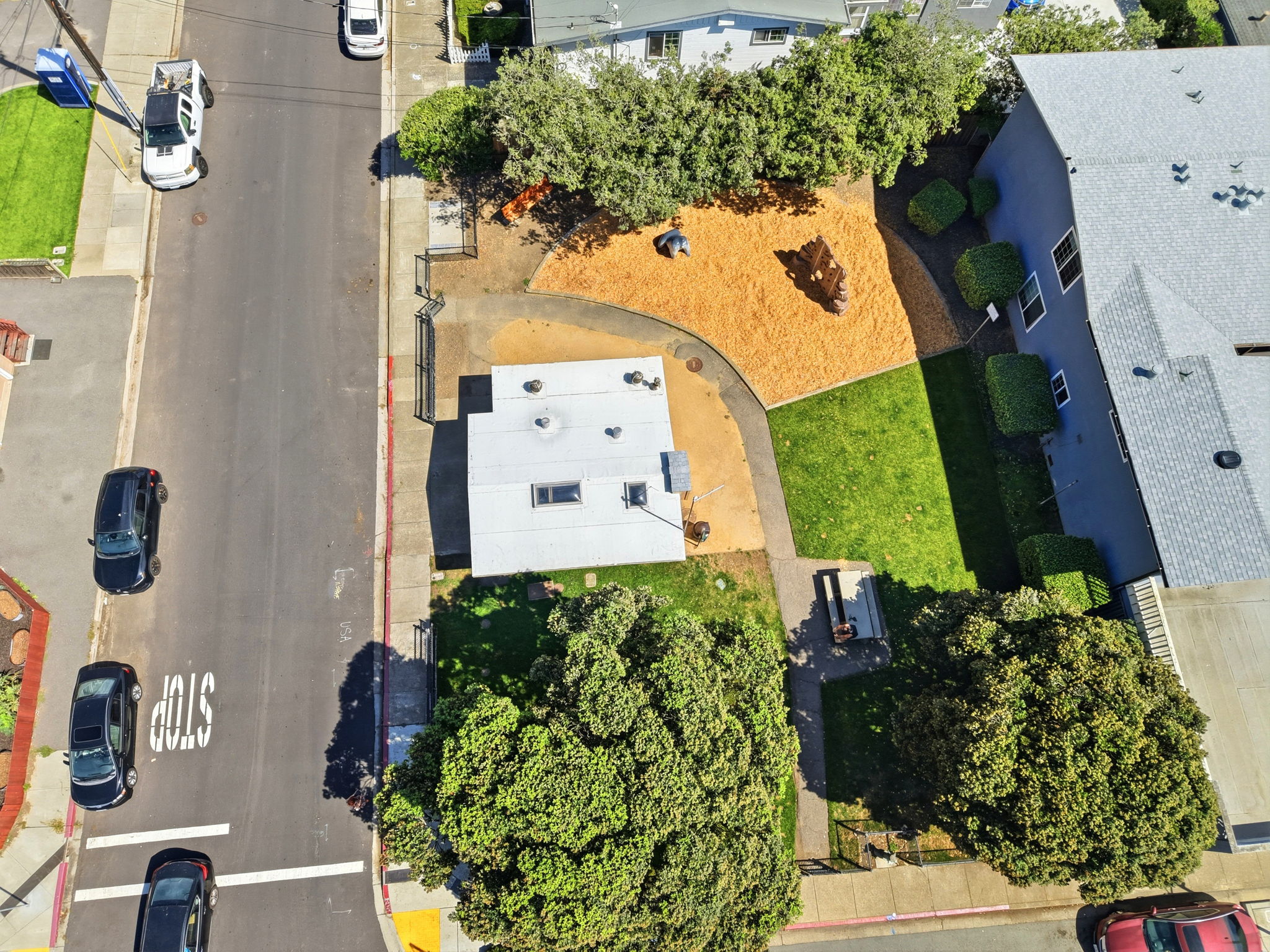 006_F8_AERIAL_2338 Palmetto Ave