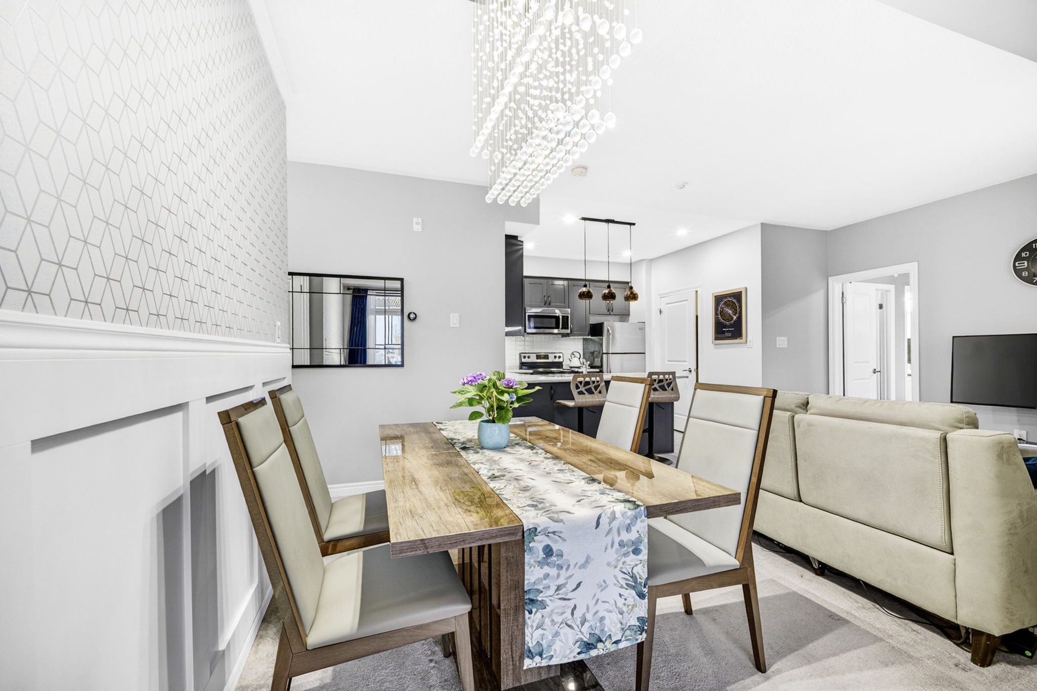2338 Taunton Rd #212, Oakville, ON L6H 0L3, Canada Photo 6