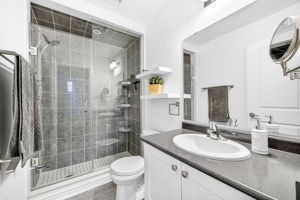 2338 Taunton Rd #212, Oakville, ON L6H 0L3, Canada Photo 30