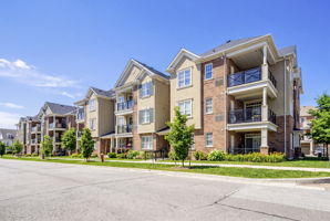 2338 Taunton Rd #212, Oakville, ON L6H 0L3, Canada Photo 0