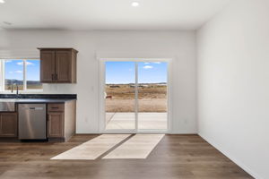 Dining Room (2)