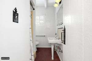  Photo 37