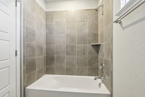 San Antonio East - Legendary Trails - 234 Cherry Creek Schertz TX 78108 - 043