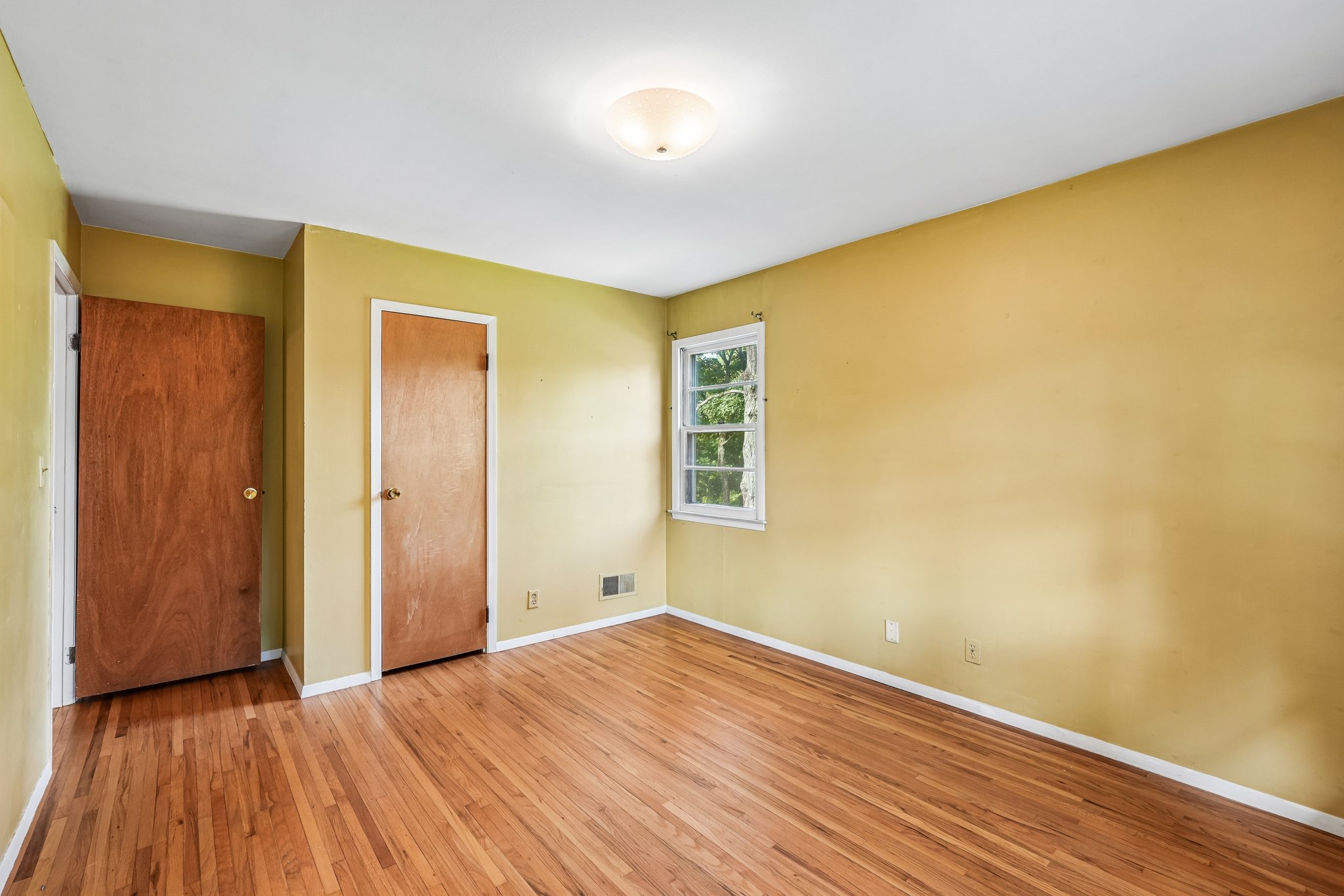 Duxbury Rd-S0507-039.jpg