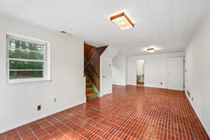 Duxbury Rd-S0507-042.jpg