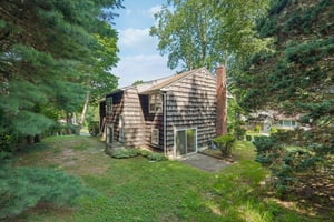 Duxbury Rd-S0507-056.jpg