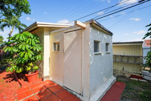  Photo 43