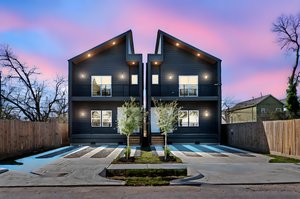 DSC00114 day to dusk.jpeg