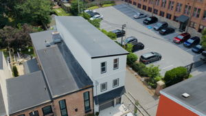  Photo 0