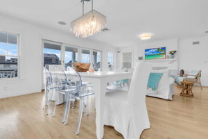  Photo 104